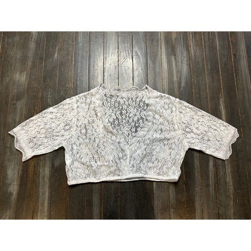 White floral lace - floral, cropped
